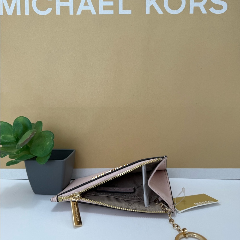 Michael Kors Card Holder Keychain - Picture 8 of 8